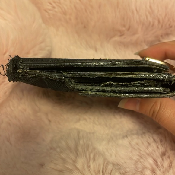 Gucci wallet - Picture 7 of 11